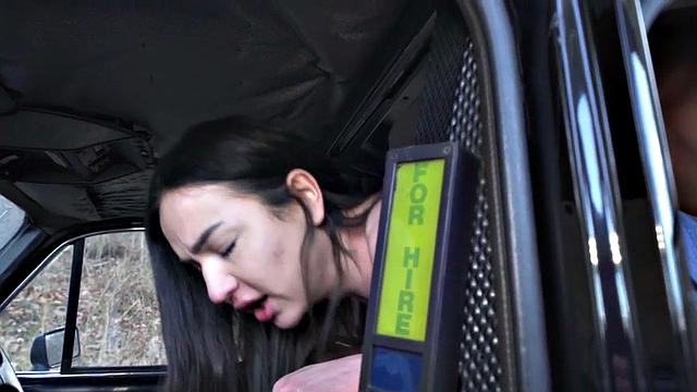 Deepthroating cab driver to soothe her pussy itch