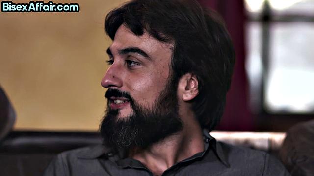 Ink horny bae gets eaten out in bi 3way