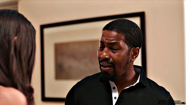 Ария Слоан предлагает себя Исайе Максвеллу - жёсткий секс без пощады после ссоры.