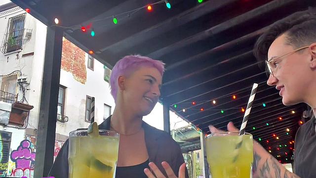 Pussyeating tattooed amateur queer eats GFs pussy at home