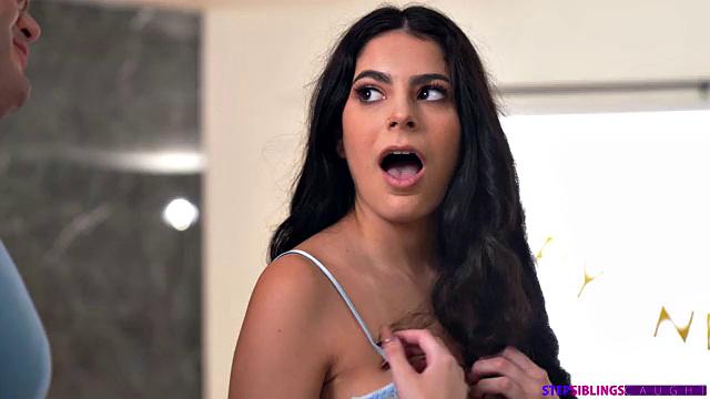 Starting the Year Off With a Bang - S22:E1