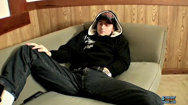 Straight 18 Year Old Skater Jerks Off - Slip