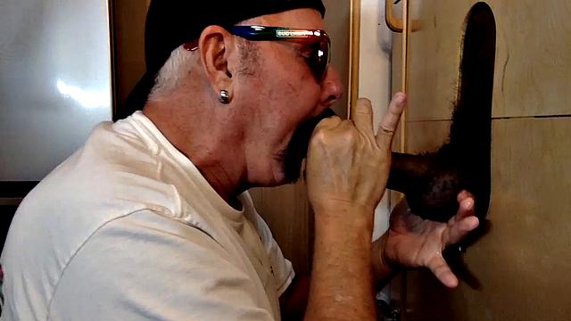 Married Guy Gloryhole Ass