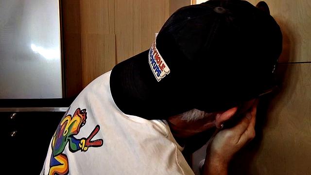 Married Guy Gloryhole Ass