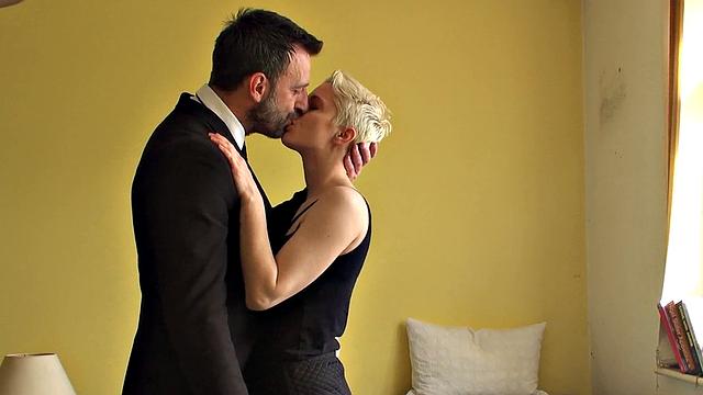 SubSlut Mila Milan: "Take all my holes."