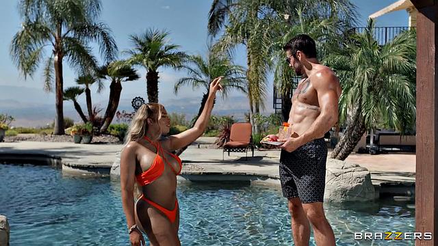 Rubbing Jessica the Right Way