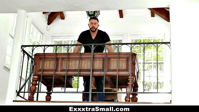 Studious Snatch Bang