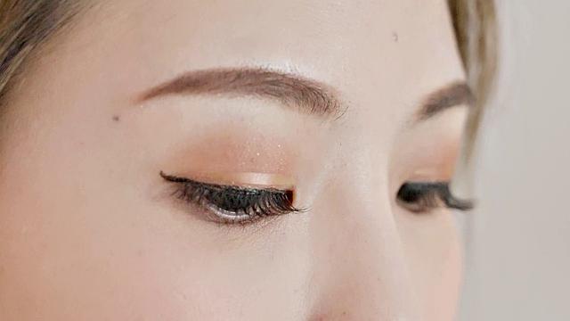 Bad Wife Knows How to heat On her Husband