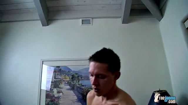 69 Sucking Turns Into Fucking - Ryan Connors And Kelan Carr