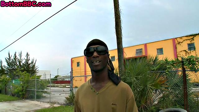 Stranded black thug riding strangrr