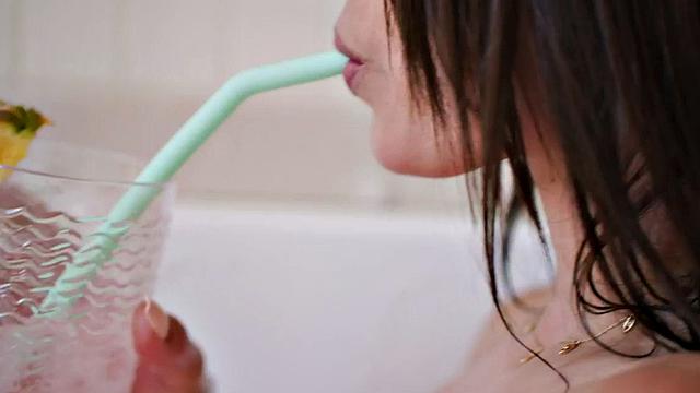 21yo bae fucked by stiff dick in pussy in missionary