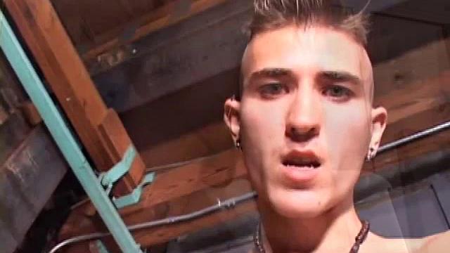 Tyler Ridgestone Masturbates