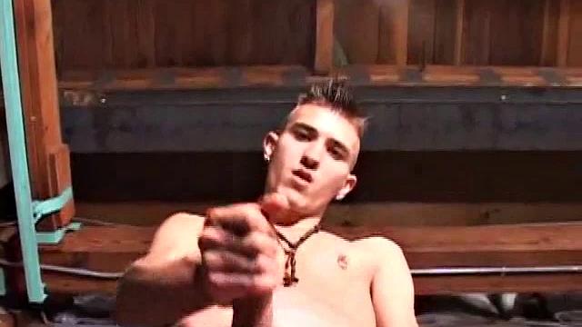 Tyler Ridgestone Masturbates