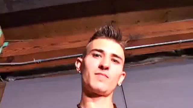 Tyler Ridgestone Masturbates