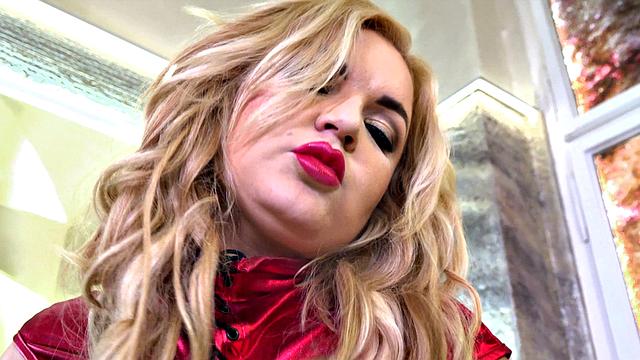 Diana Frost Cools Off Her Busty Body