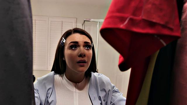 Gabbie's Wild Titjob and Kinky Sex Romp in the Bedroom