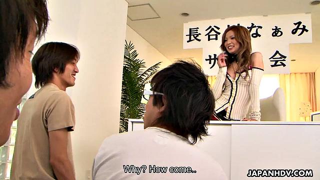 Japanese babe group fucked