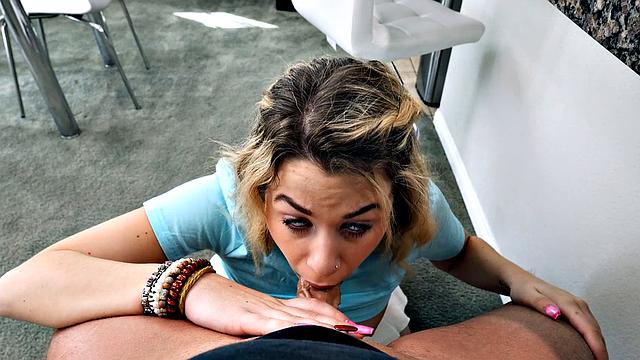 шпионил за сводной сестрой - попался и жестко оттрахал