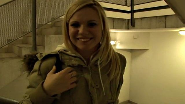 Public amateur babe POV fucked outdoors by car in parking lot