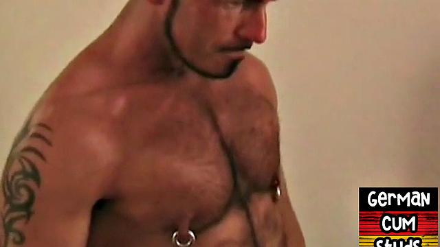 Cumeating German stud pleases BF