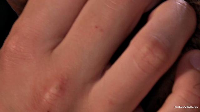 Голые жопы: Мэтт лижет Баутие зад и трахает по-гейски страстно.