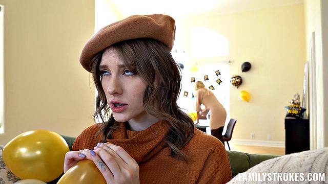 падчерица сосёт отчиму, пока жена занята подготовкой вечеринки