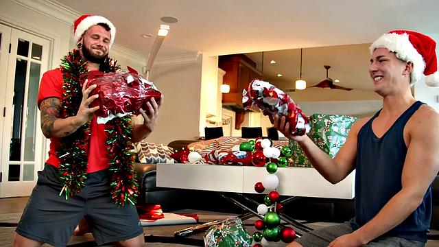 Muscular stepbrother breeds jock in doggy until he cums