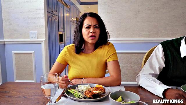 Dinner for Four, Squirt for Two