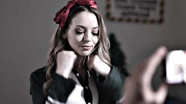 Stepdaughter addicted for stepfather's hard dick