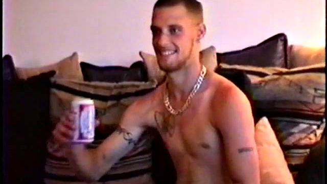 Straight Buzz Gets Blowjob