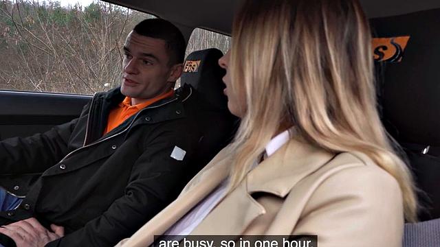 Bigbooty student cockriding instructor in car