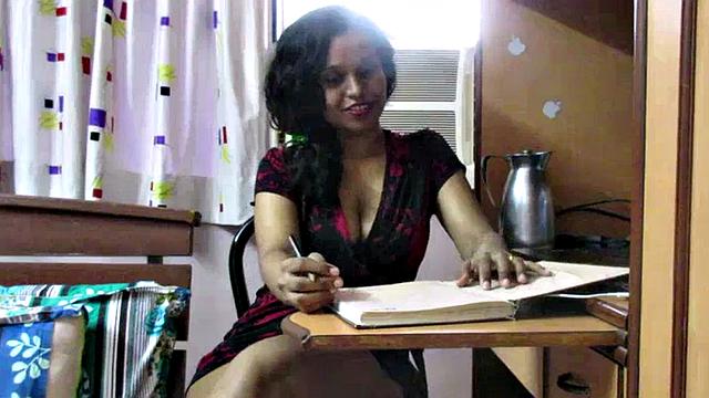 Sexy Big Tits ondian Lily Fingers Wet Pussy