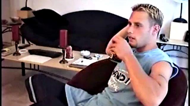 Sucking Off Straight Buzz