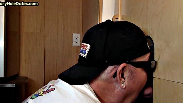 Homemade gloryhole dad sucks penis till cum in mouth