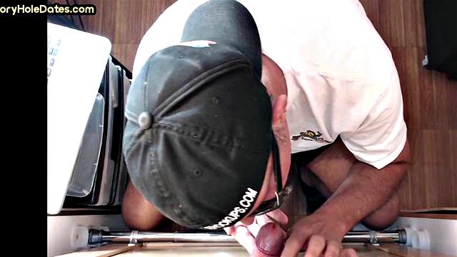 Homemade gloryhole dad sucks penis till cum in mouth