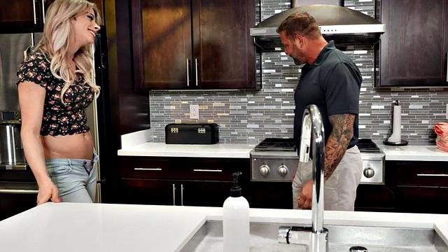 Bigtit trans drilling boyfriend in erotic couple