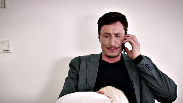 S.a.r.a. – Trained To Swallow