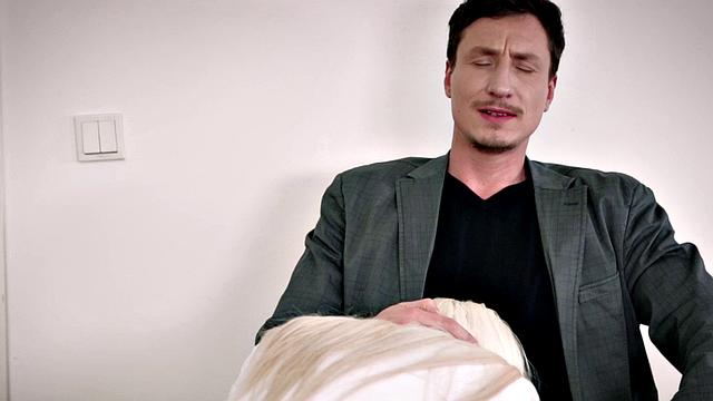 S.a.r.a. – Trained To Swallow