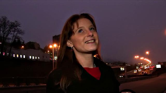 Hot Young Woman Shows Stranger Just How Deep Her Pussy Is