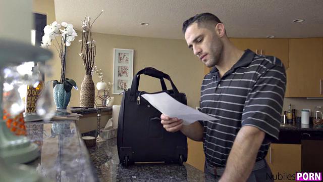 Love Letters - S1:E9