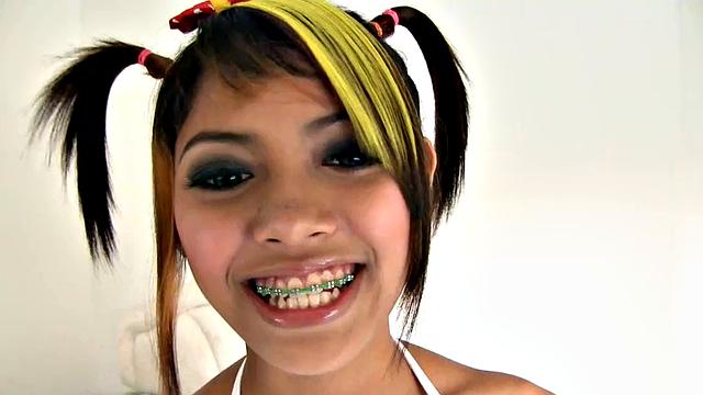 Sarika Asian Girls Wild