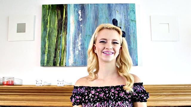 Blonde Teen Riley Star Sucks and Fucks to a Facial