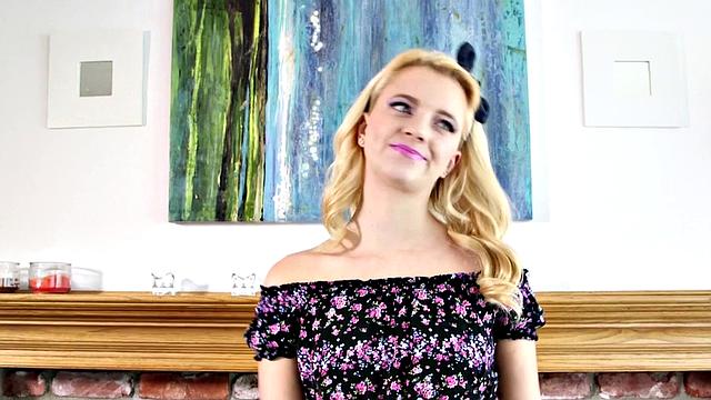Blonde Teen Riley Star Sucks and Fucks to a Facial