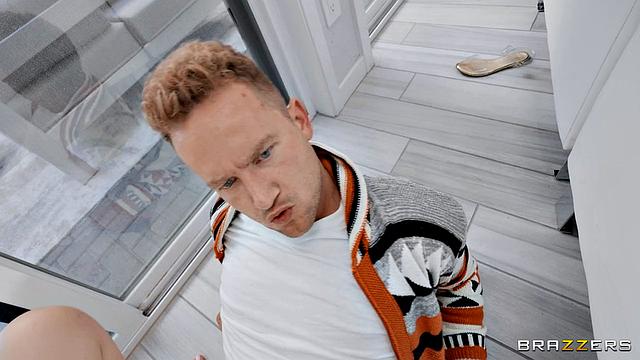 Fucking GF's Dildo-Loving Roommates