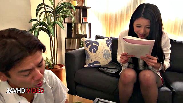 Japanese Office Beauty Rises With Stunning Blowjob Skills