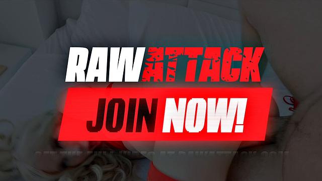 Beautiful Aria Khaide Loves Doing Porn