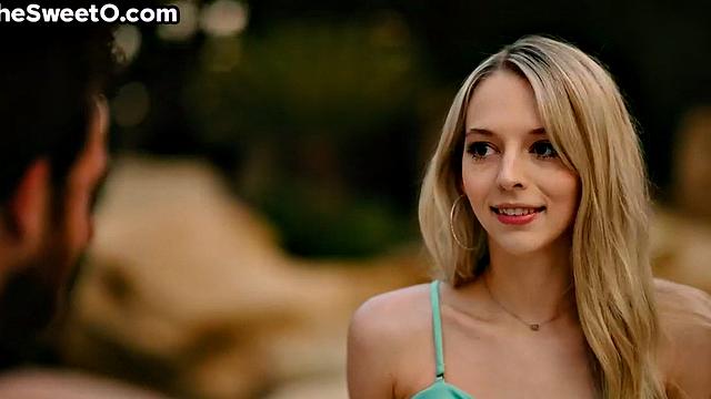 Petite babe pussylicked while sucking cock in 69 pose