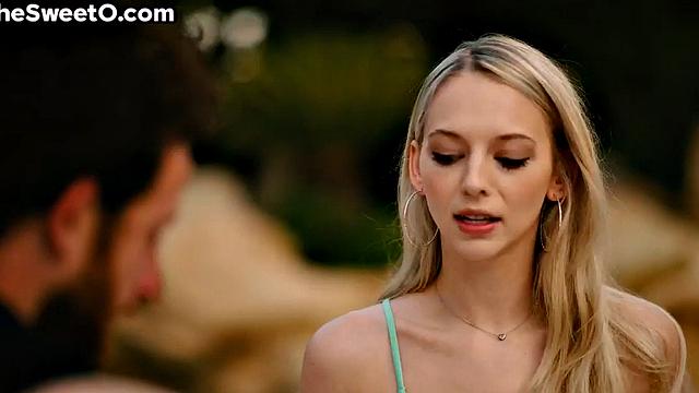 Petite babe pussylicked while sucking cock in 69 pose