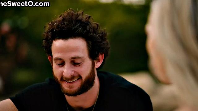 Petite babe pussylicked while sucking cock in 69 pose