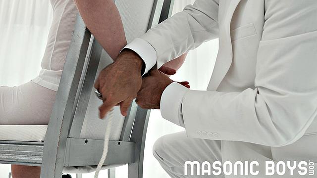 APPRENTICE ROUX - The Calling